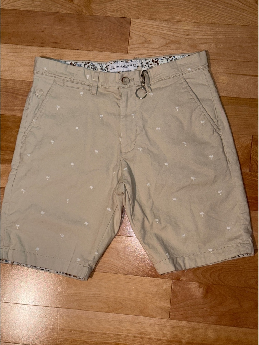 Denim & Flower Beige Patterned Cotton Casual Men's Shorts S NWOT Palm Embroidery